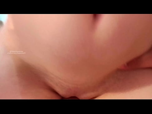 ❤️ A nővérem szobájában aludtam, és így ébredtem fel. Porno at hu.hentaivost.ru ☑