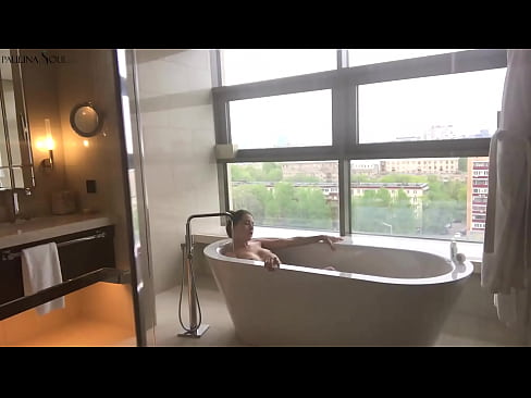 ❤️ Óriási babe szenvedélyesen kiveri ki a punciját a fürdőszobában Porno at hu.hentaivost.ru ☑