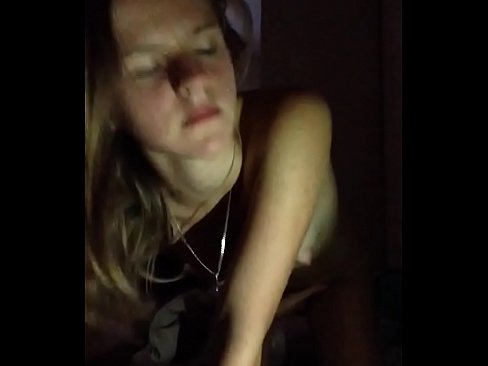 ❤️ Egy lány maszturbál és cum Porno at hu.hentaivost.ru ☑